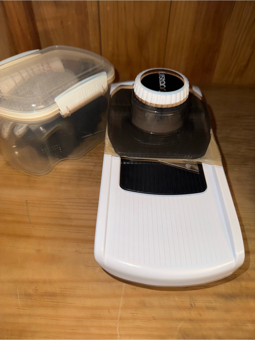 Fullstar Pro Mandoline Vegetable Slicer, Grater & Spiralizer with Container